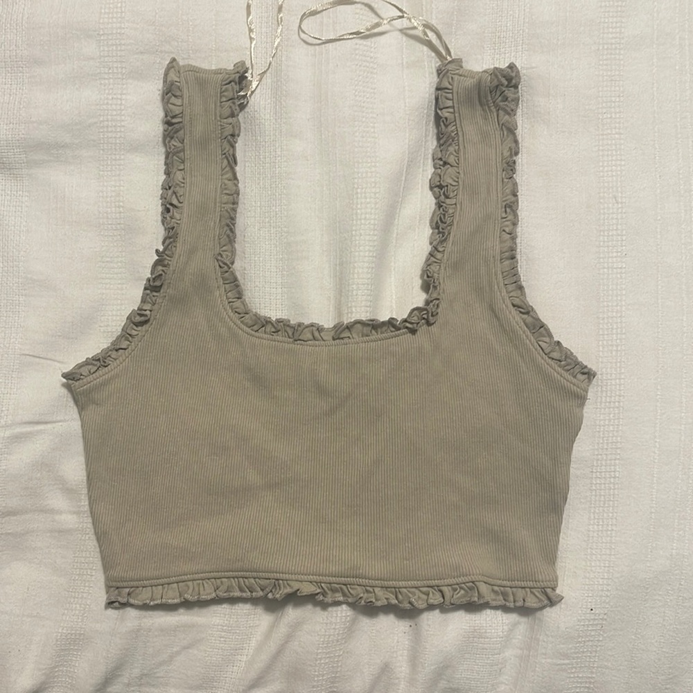 zara womens crop top w/ ruffle detail